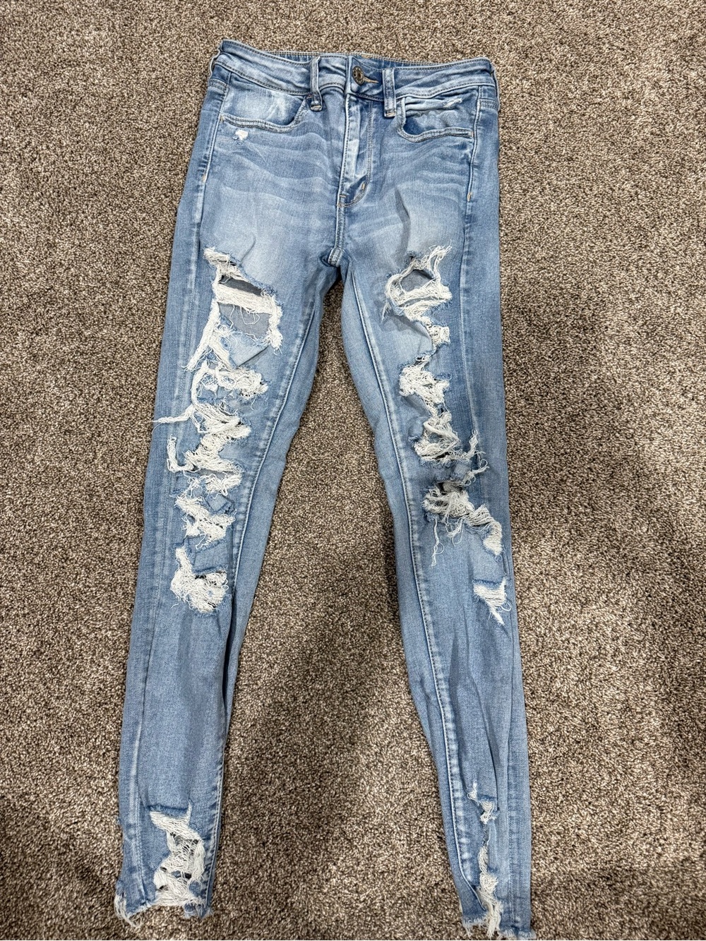 American Eagle Outfitters Light Blue Ripped Skinny Jeans
